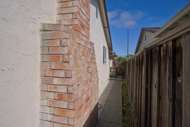 942 Junesong Way, San Jose, CA 95133