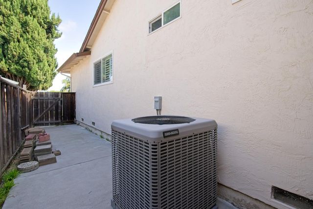 942 Junesong Way, San Jose, CA 95133