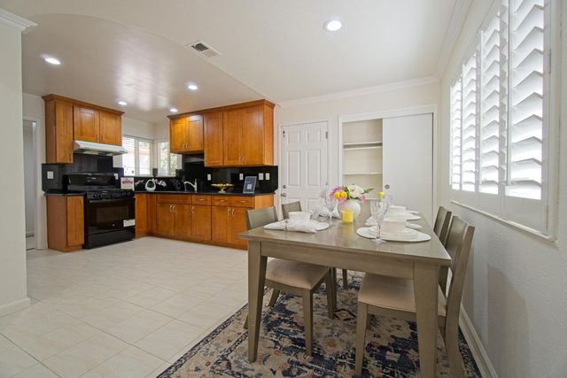942 Junesong Way, San Jose, CA 95133
