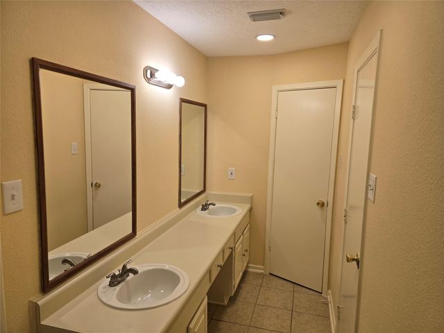 23831 Creek Ridge Drive, Spring, TX 77373