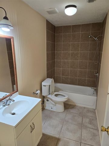 23831 Creek Ridge Drive, Spring, TX 77373