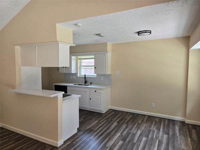 23831 Creek Ridge Drive, Spring, TX 77373