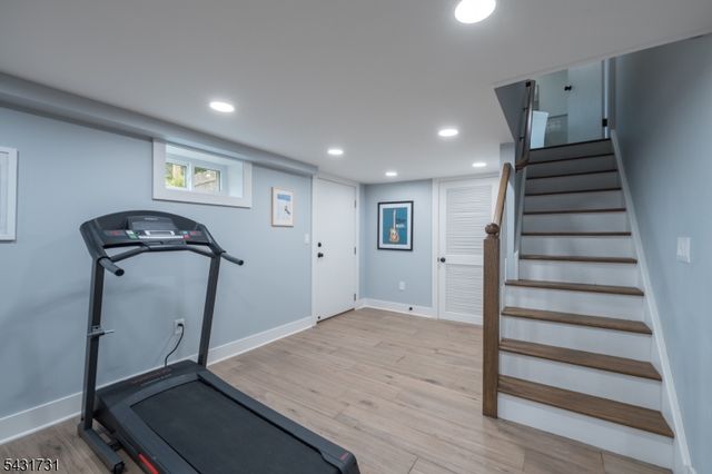 11 W Maple Ave, Roxbury Twp., NJ 07876