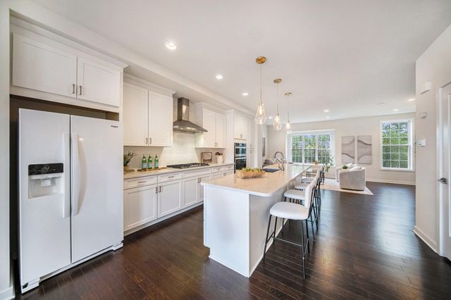 2856 Ridington Road, Ann Arbor, MI 48105