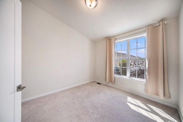 2856 Ridington Road, Ann Arbor, MI 48105