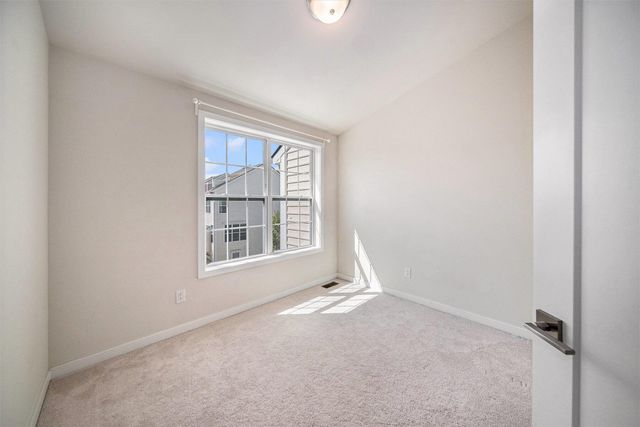 2856 Ridington Road, Ann Arbor, MI 48105