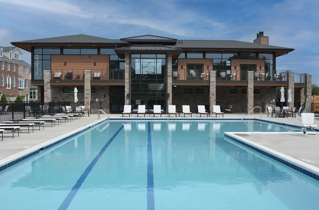 2856 Ridington Road, Ann Arbor, MI 48105