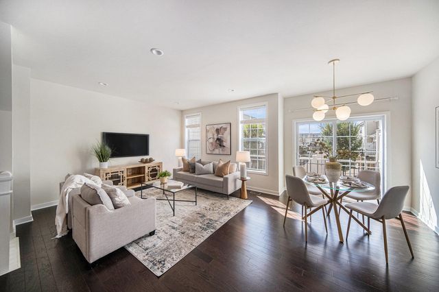 2856 Ridington Road, Ann Arbor, MI 48105