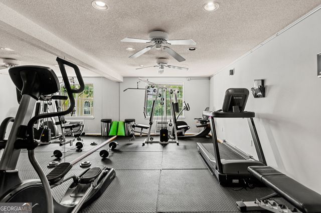3655 Habersham Road NE B236, Atlanta, GA 30305