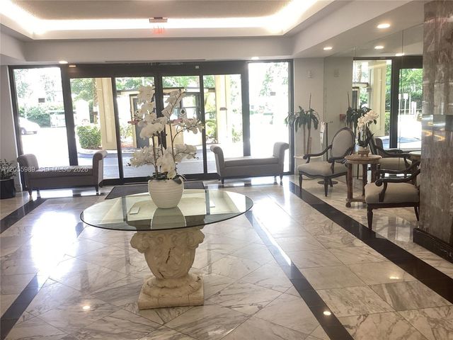 800 NE 195th Street 415, Miami, FL 33179