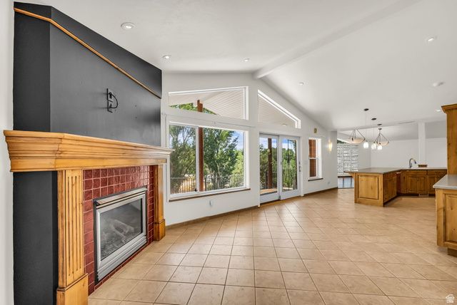 2128 E 11270 S, Sandy, UT 84092