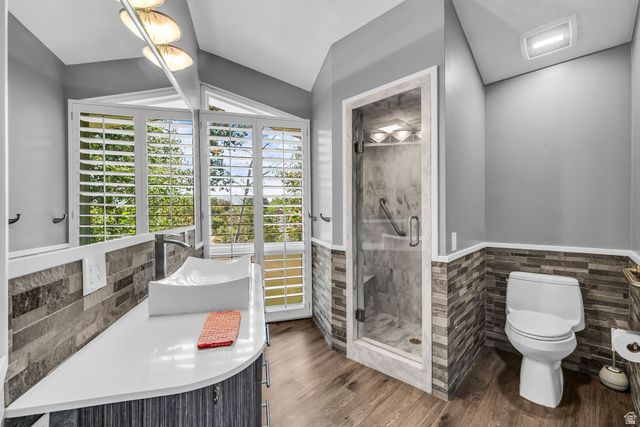 2128 E 11270 S, Sandy, UT 84092