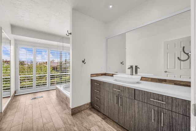 2128 E 11270 S, Sandy, UT 84092