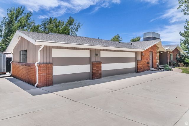 2128 E 11270 S, Sandy, UT 84092