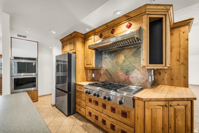 2128 E 11270 S, Sandy, UT 84092