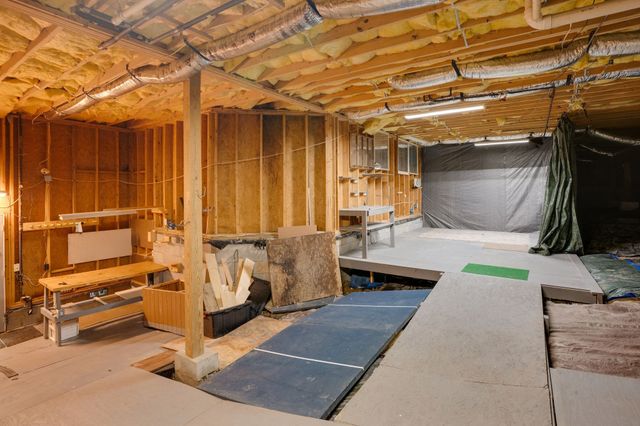 182 Spy Glass Way, Hendersonville, TN 37075