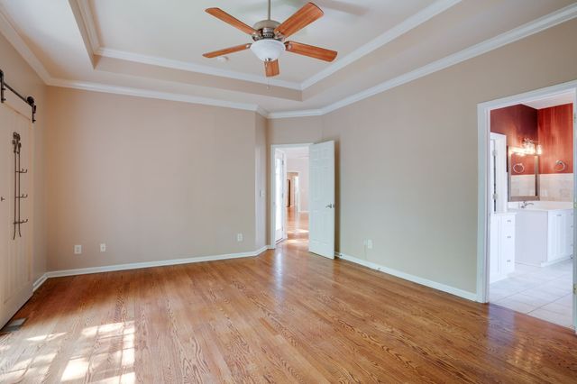 182 Spy Glass Way, Hendersonville, TN 37075