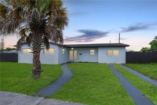 1240 NW 172nd St, Miami Gardens, FL 33169