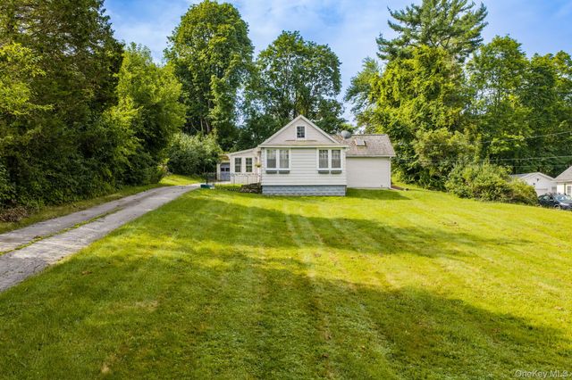 124 Bower Road, Poughkeepsie, NY 12603