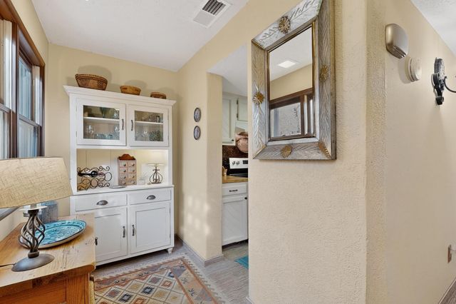 2803 Plaza Rojo, Santa Fe, NM 87507