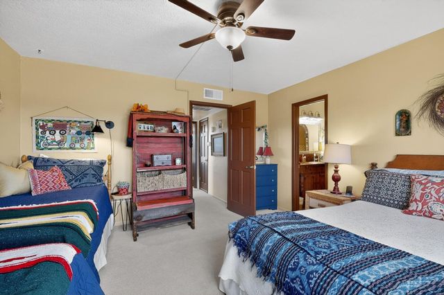 2803 Plaza Rojo, Santa Fe, NM 87507