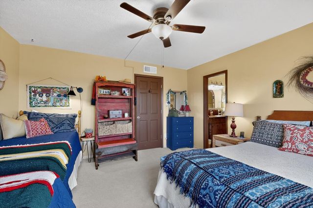 2803 Plaza Rojo, Santa Fe, NM 87507