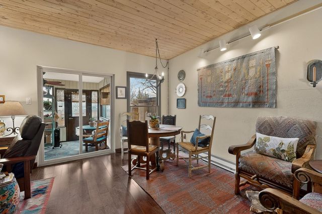 2803 Plaza Rojo, Santa Fe, NM 87507