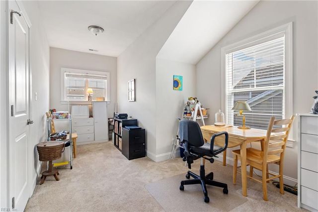 126 Creek Front LN, Suffolk, VA 23435