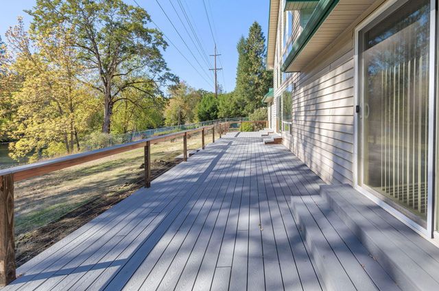 26268 Oregon 62, Trail, OR 97541