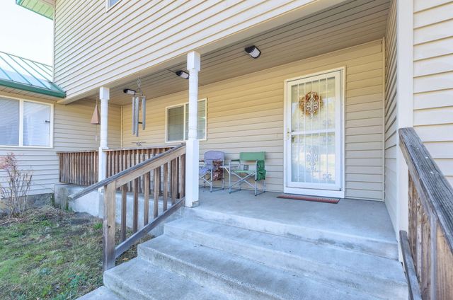 26268 Oregon 62, Trail, OR 97541