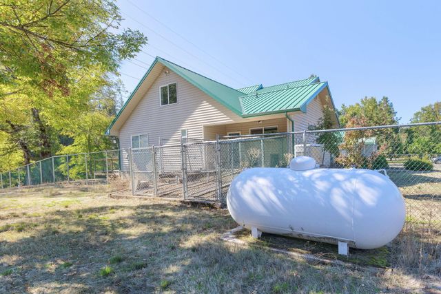 26268 Oregon 62, Trail, OR 97541