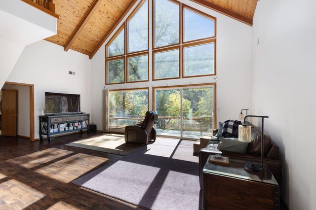 26268 Oregon 62, Trail, OR 97541