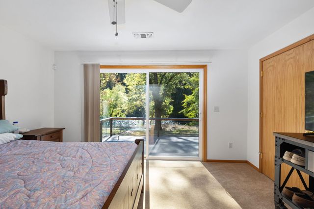 26268 Oregon 62, Trail, OR 97541