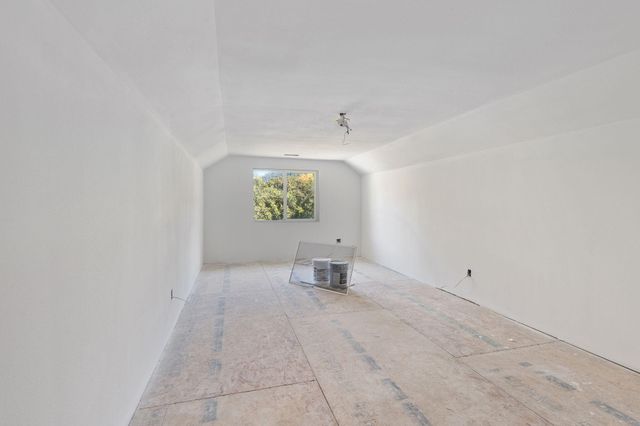 26268 Oregon 62, Trail, OR 97541