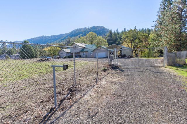 26268 Oregon 62, Trail, OR 97541
