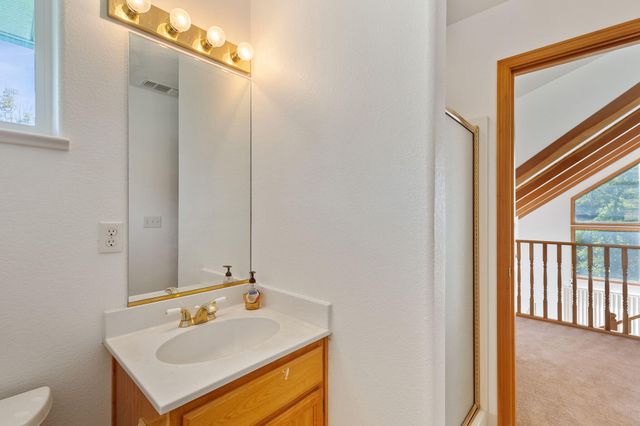 26268 Oregon 62, Trail, OR 97541