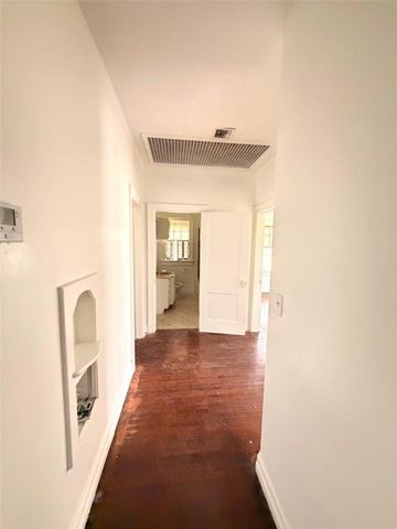 1701 NW 39TH Street, Oklahoma City, OK 73118