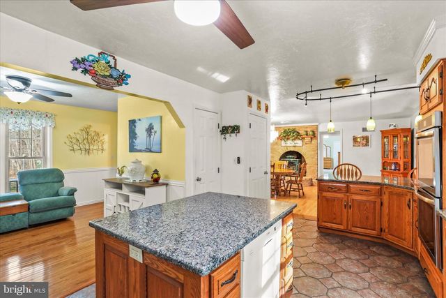 4935 BLOOMING GROVE RD, Glenville, PA 17329