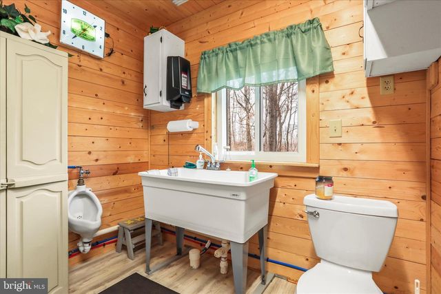 4935 BLOOMING GROVE RD, Glenville, PA 17329