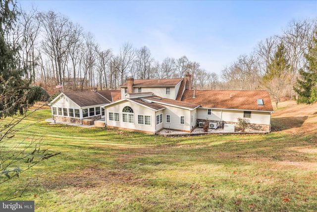 4935 BLOOMING GROVE RD, Glenville, PA 17329