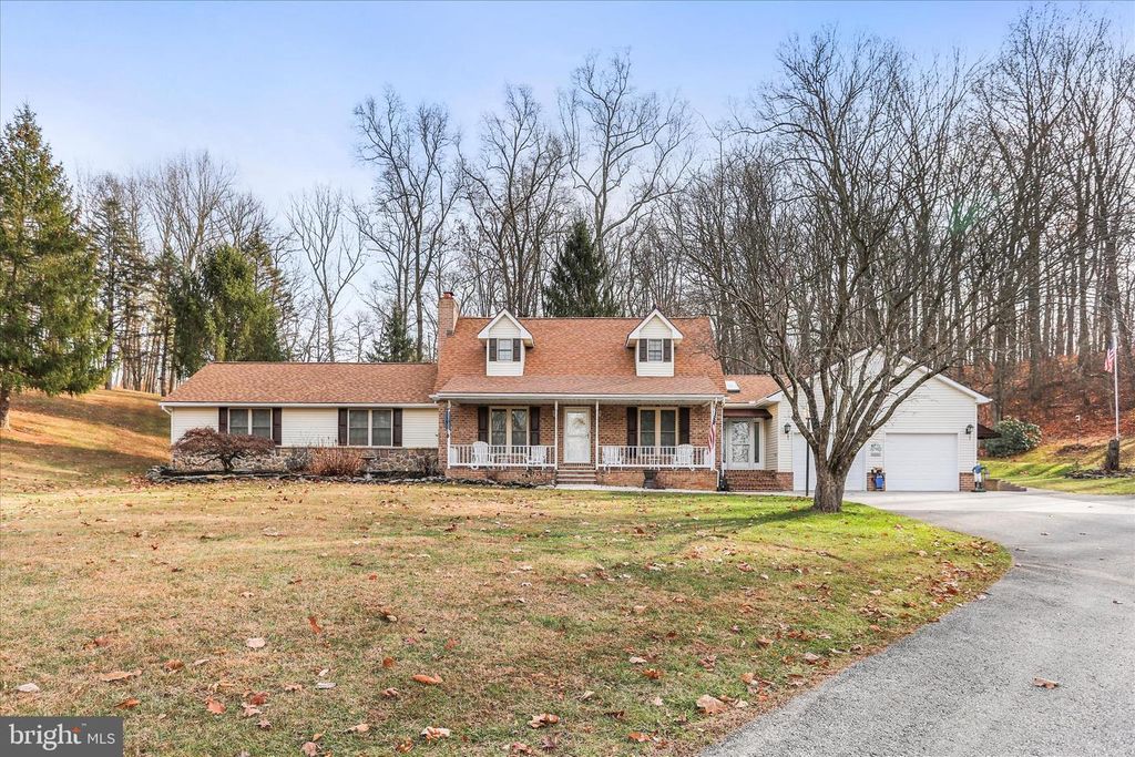 4935 BLOOMING GROVE RD, Glenville, PA 17329