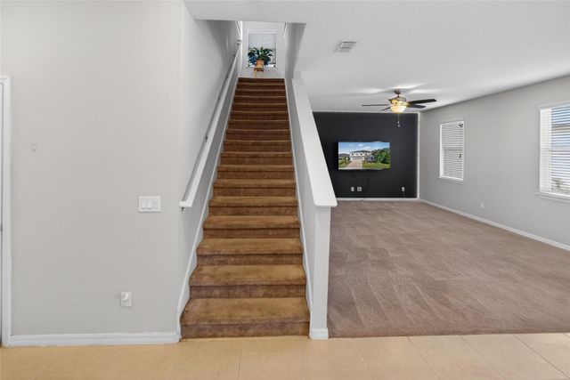 2307 KENNINGTON COVE, Deland, FL 32724