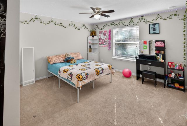2307 KENNINGTON COVE, Deland, FL 32724