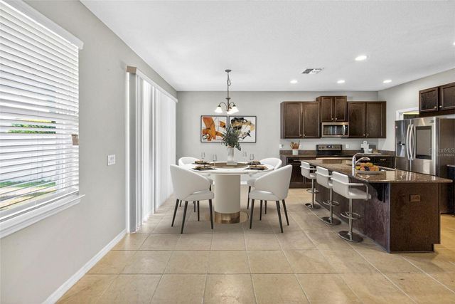 2307 KENNINGTON COVE, Deland, FL 32724