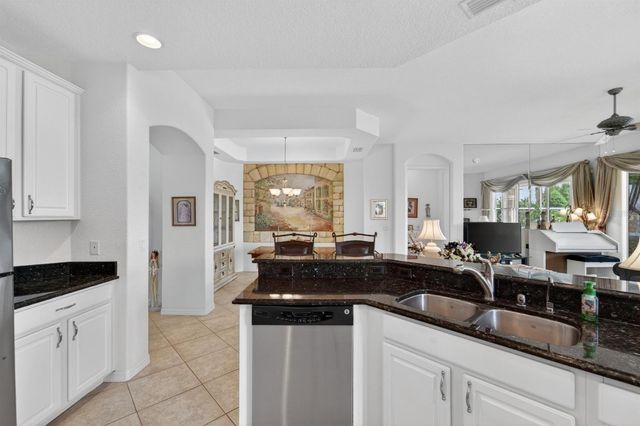 1364 EMERALD DUNES DRIVE, Sun City Center, FL 33573