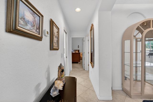 1364 EMERALD DUNES DRIVE, Sun City Center, FL 33573