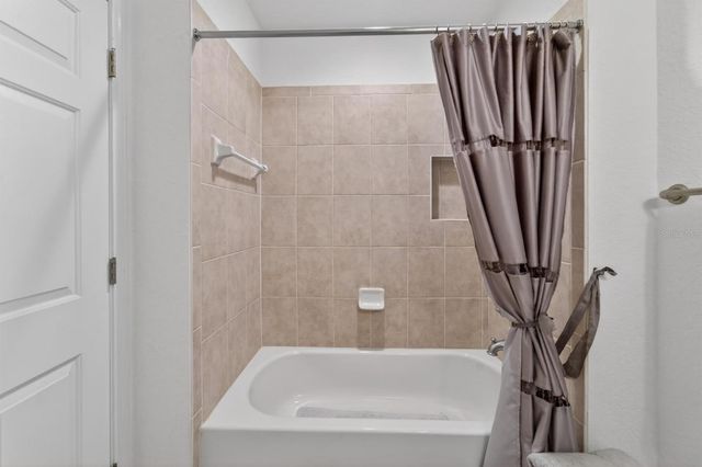 1364 EMERALD DUNES DRIVE, Sun City Center, FL 33573