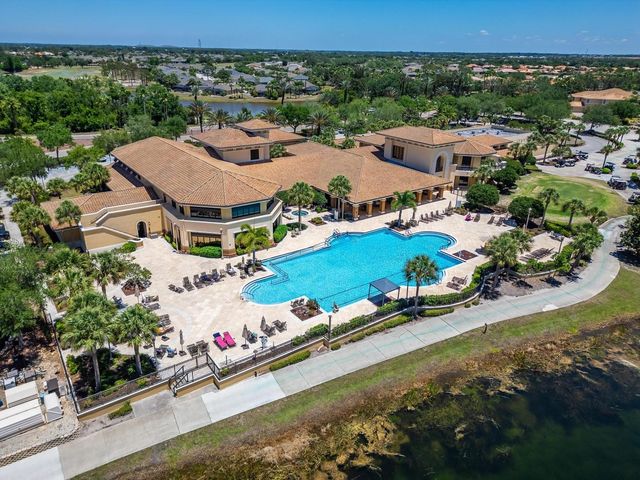 1364 EMERALD DUNES DRIVE, Sun City Center, FL 33573