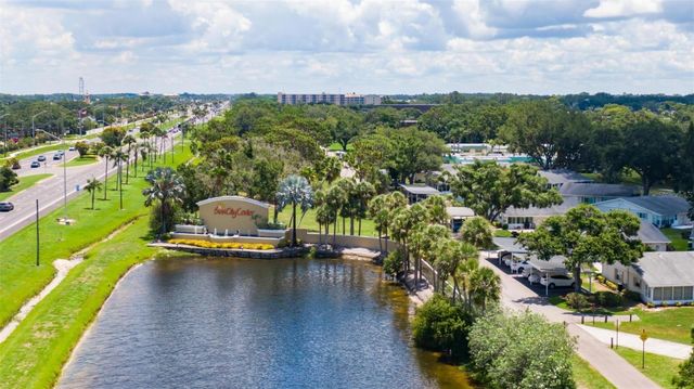 1364 EMERALD DUNES DRIVE, Sun City Center, FL 33573
