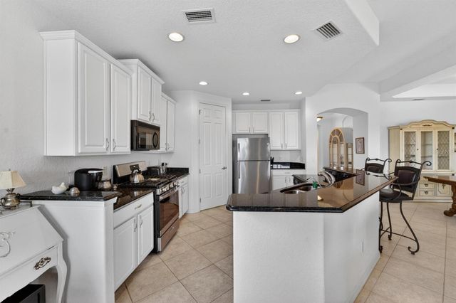 1364 EMERALD DUNES DRIVE, Sun City Center, FL 33573